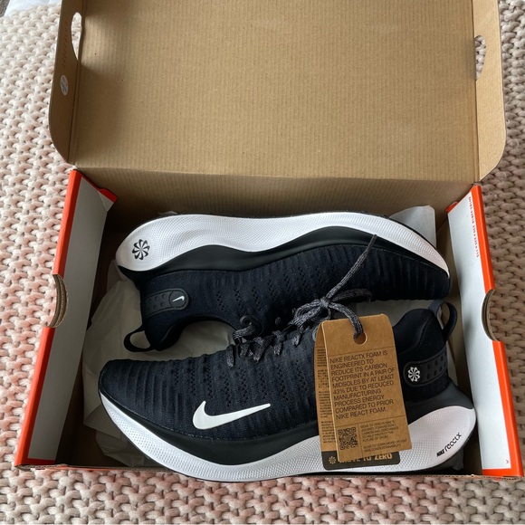NWT Black Nike Reactx Infinity Run 4 Sneakers - Picture 2 of 6